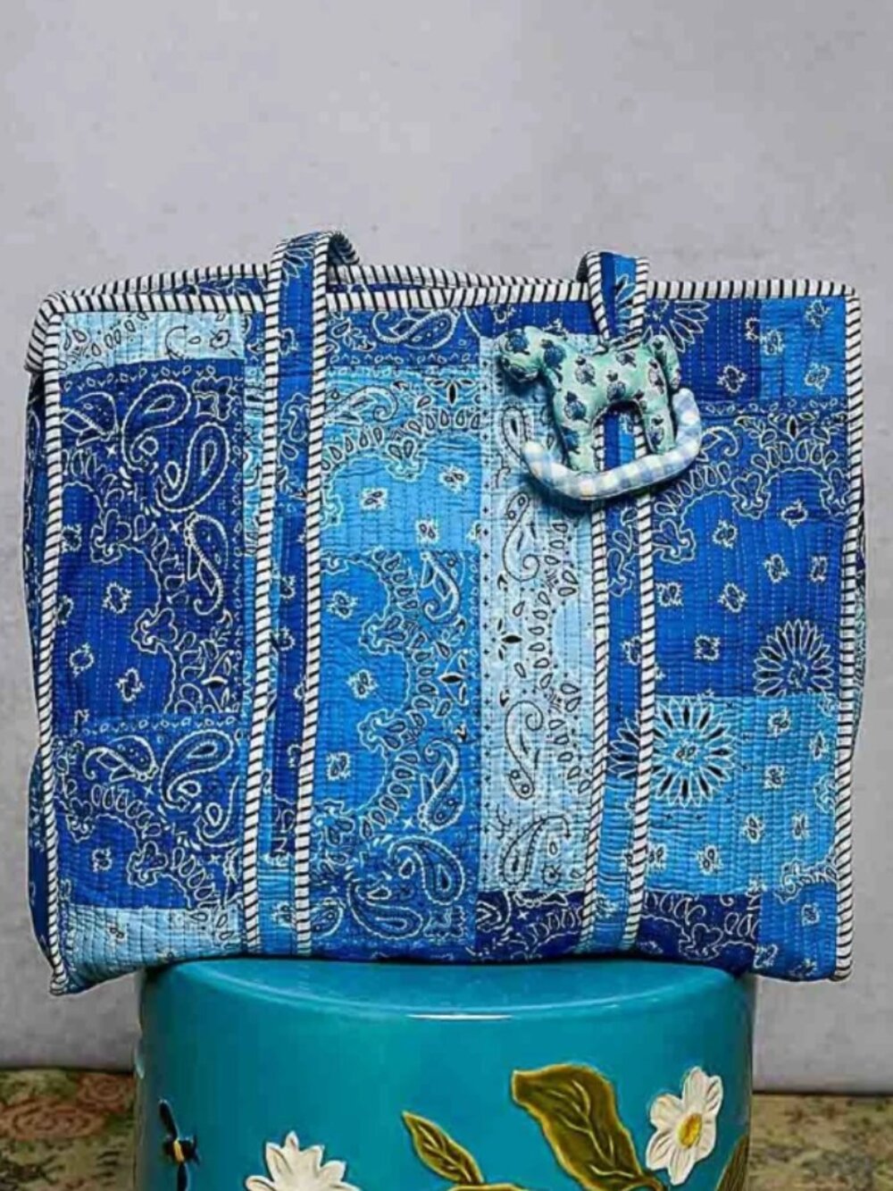 POL Coastal Blue Quilted Patchwork Tote 100% Cotton NWT - Picture 7 of 7